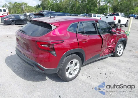 2024 Chevrolet Trax Fwd Sp z USA, uszkodzony, nr VIN KL77LFE27RC082451